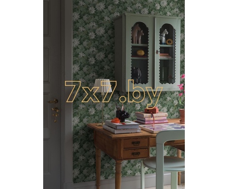 Charm  8173